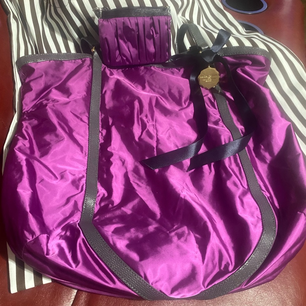 Henri Bendel bundle of 2